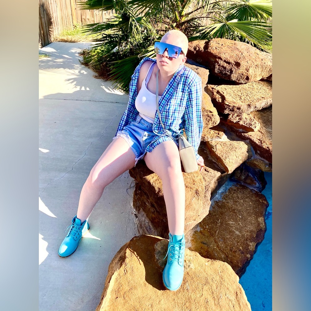 Turquoise timberlands